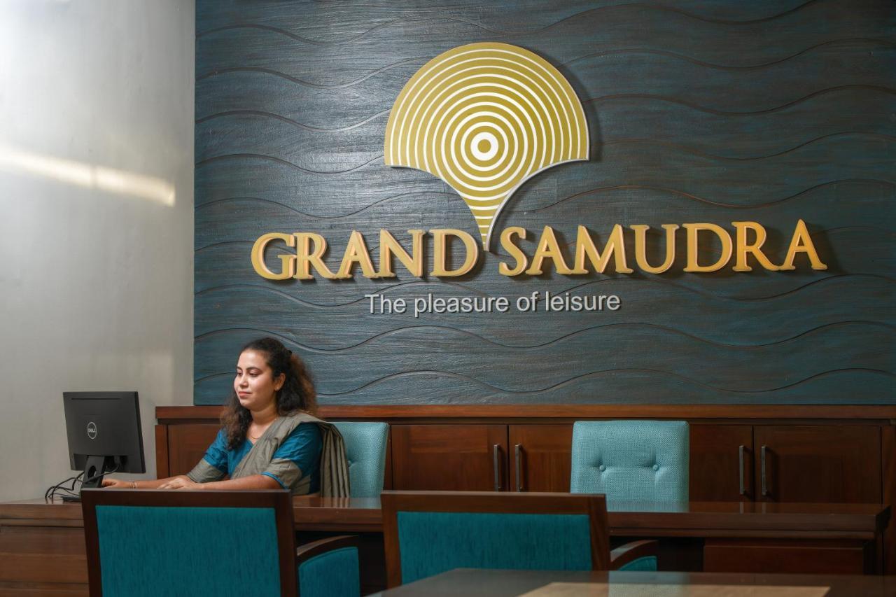 Grand Samudra Hotel Тангалле Екстер'єр фото